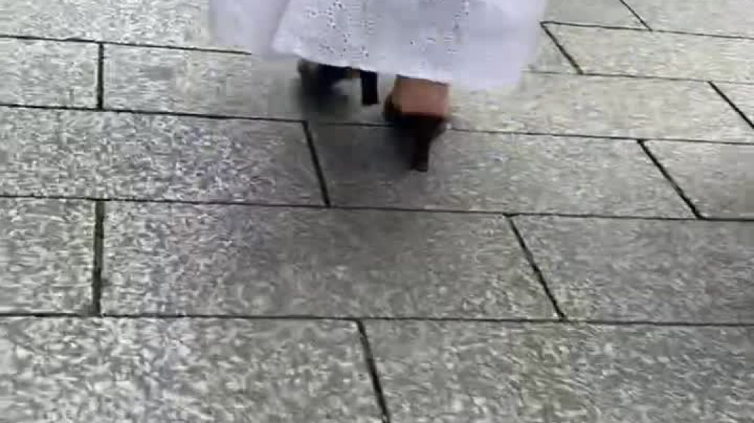 Black mules, long skirt