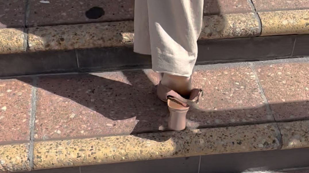 Office girl in slapping slings