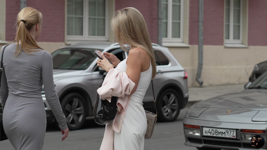 Classic Blonde (District Patriki)