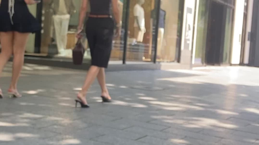 Mules and sandals