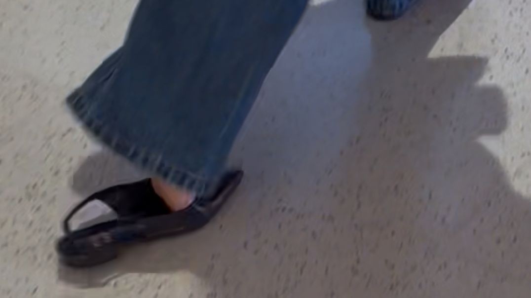 Loose Slingback Flats & A Floppy Pump